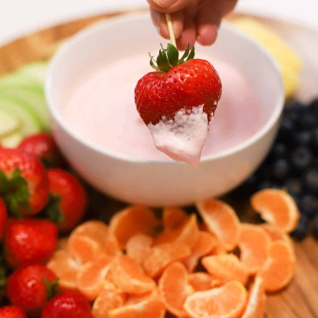 strawberry-dipped-in-yogurt